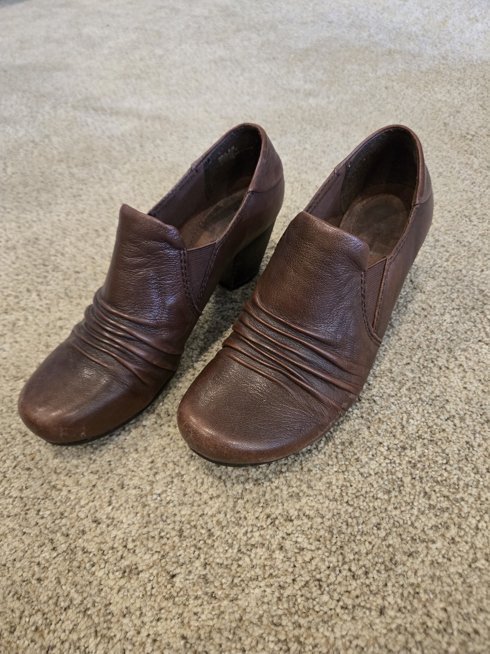 BARETRAPS Harlie Brown Shoe